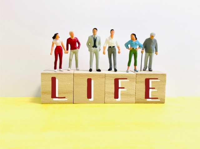 出産・引っ越し後の保険見直しガイド｜必要な手続きと注意点